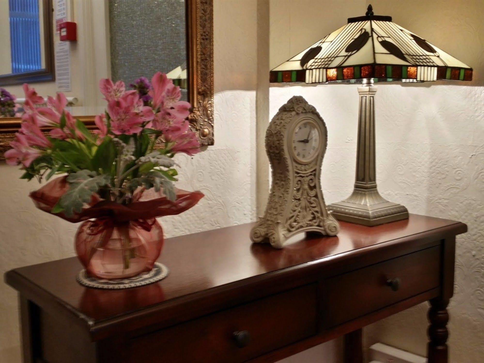 Eden House Bed and Breakfast Blackpool Eksteriør billede