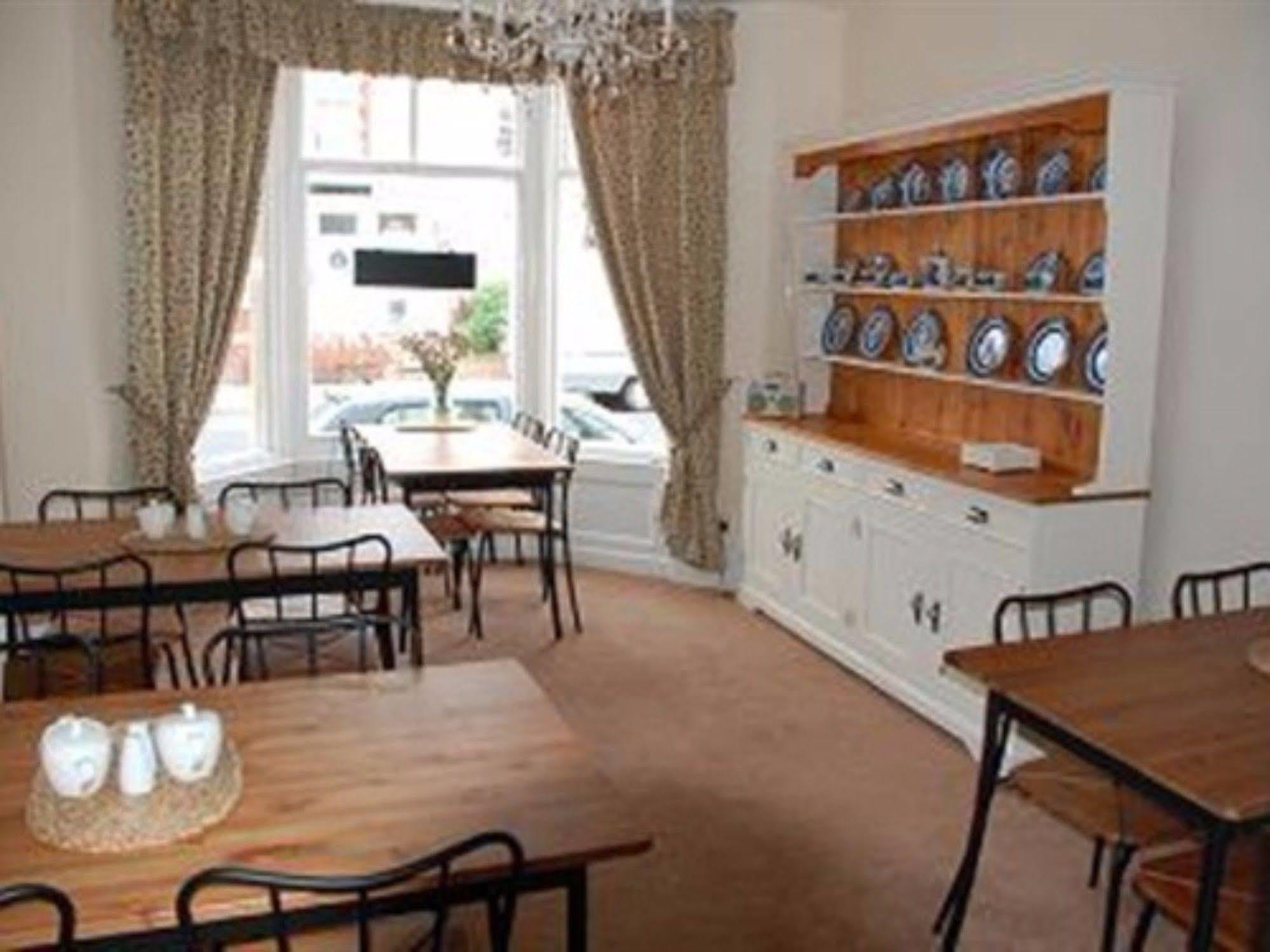 Eden House Bed and Breakfast Blackpool Eksteriør billede