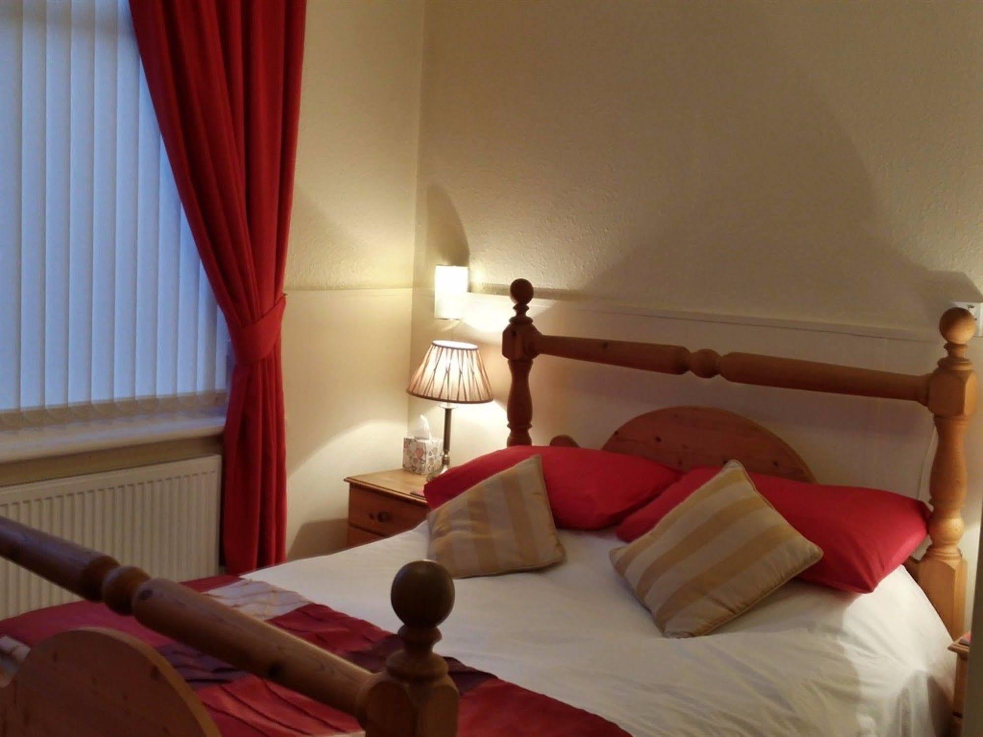 Eden House Bed and Breakfast Blackpool Eksteriør billede